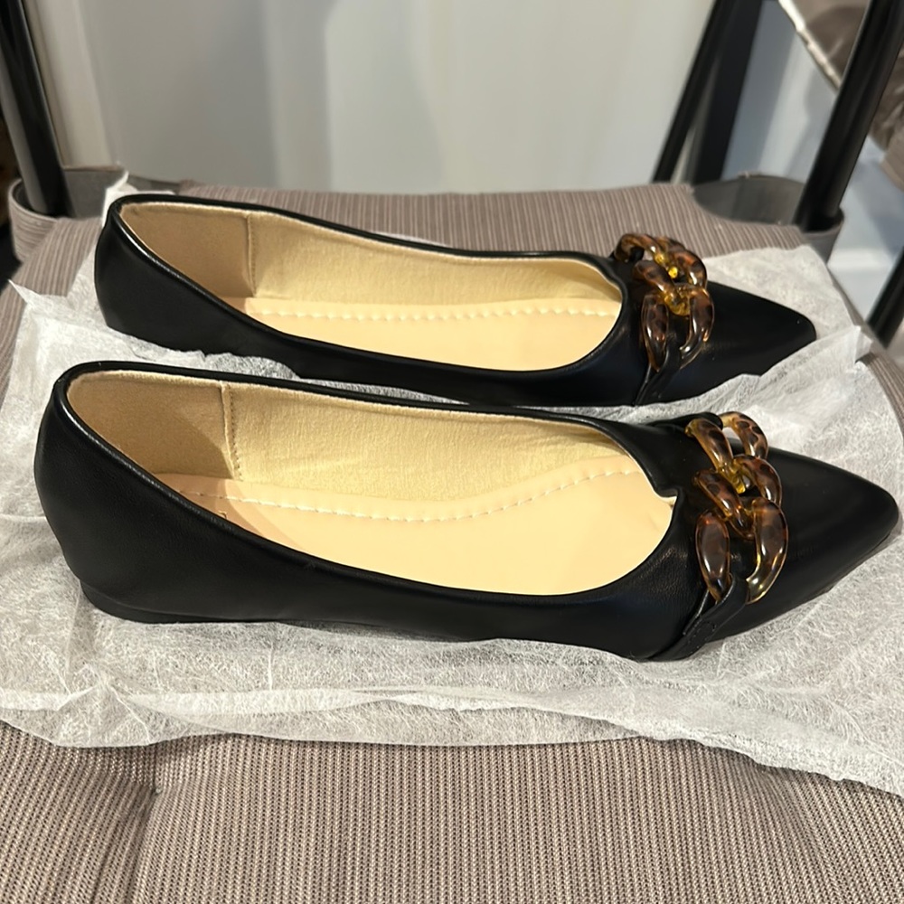 NY & Co -Erin ballet flats in black; Size: 8